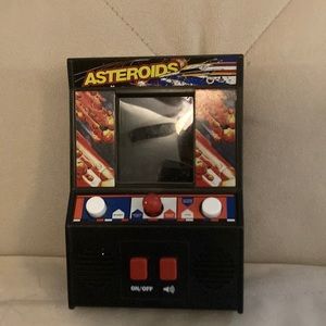 Mini Asteroids Arcade Game